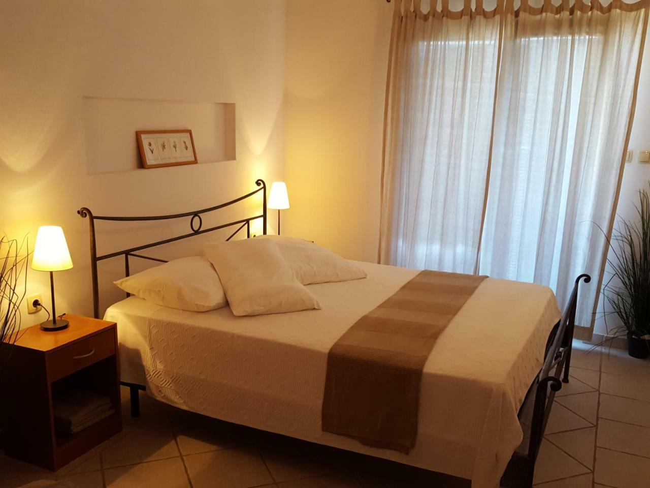 Apartmani Katja Omiš Exteriör bild